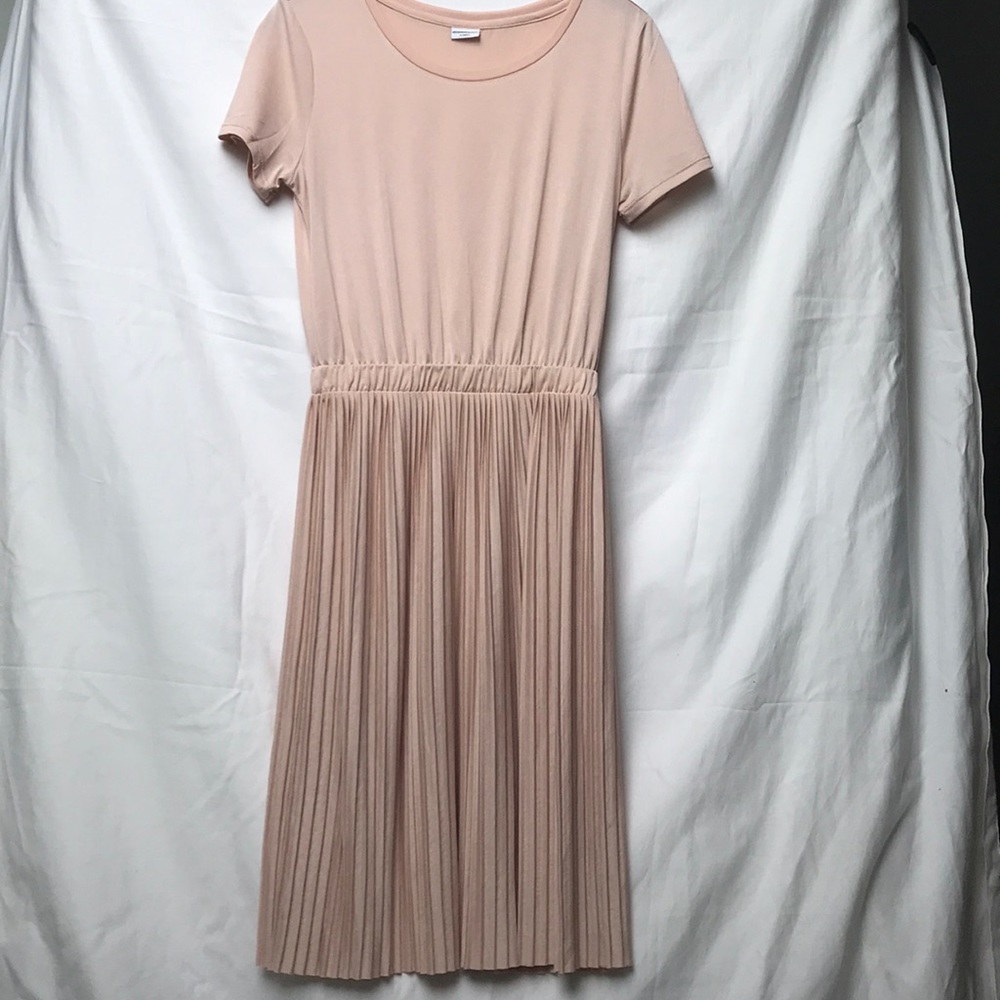 Light pink dress